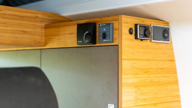 Centrales de commande du combiné Webasto Thermobox.