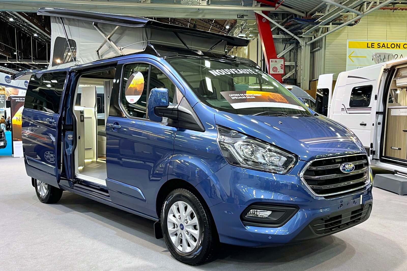 Le nouveau mini-van Randger R531 sur Ford Transit Custom, a été présenté en exclusivité en septembre 2022 au salon VDL de Paris - Le Bourget. ford custom
