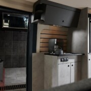 Le bloc cuisine est partiellement amovible ? Crosscamp