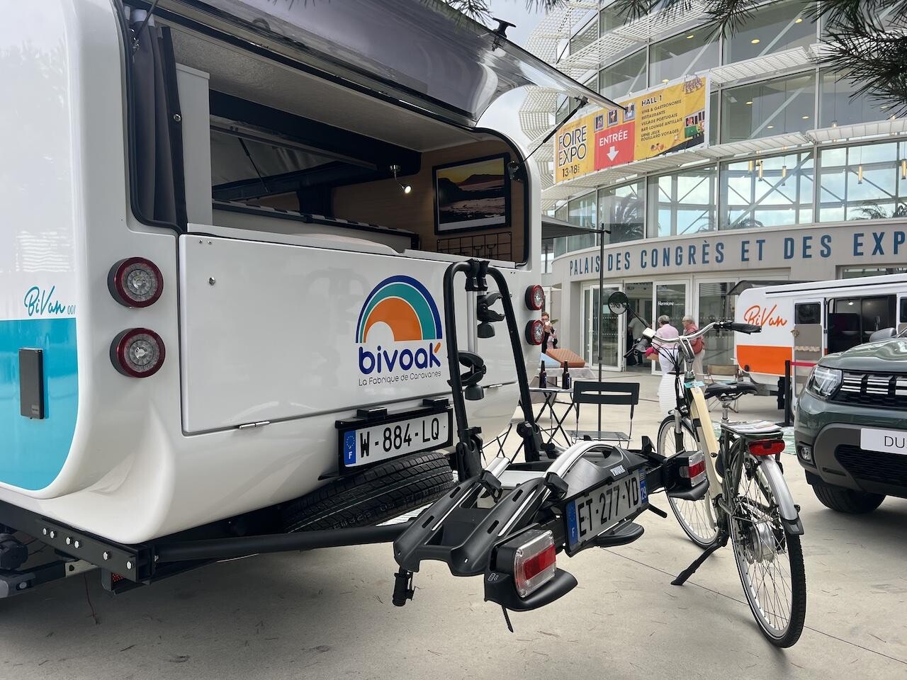 Bi-Van