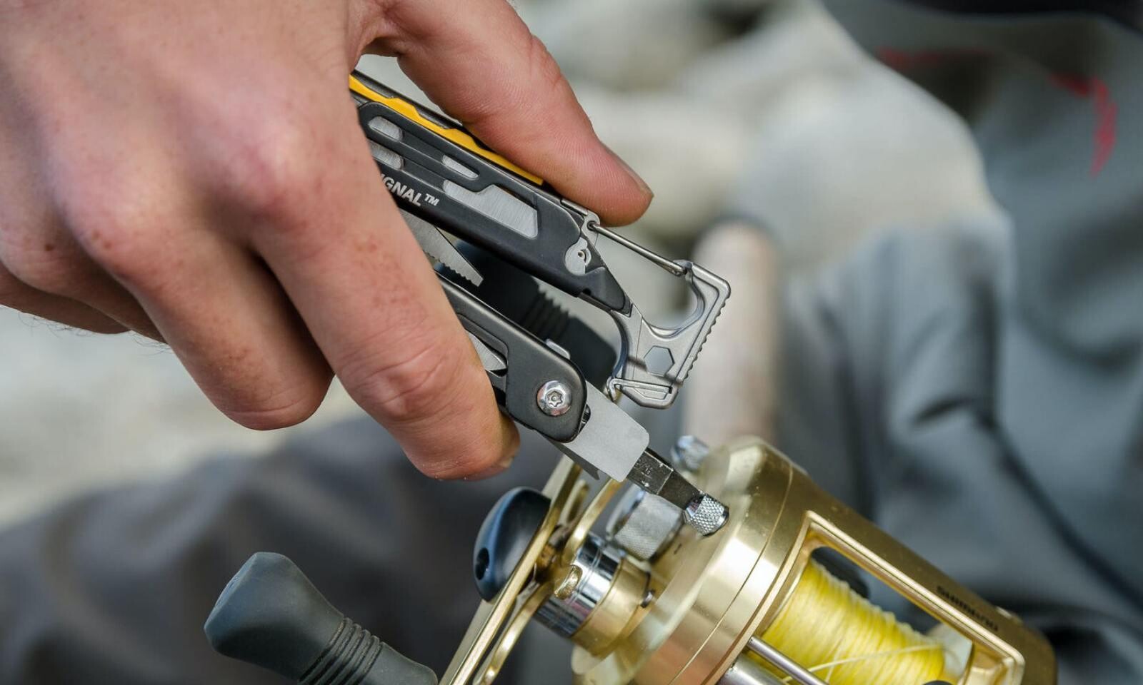 Leatherman Signal