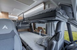 Affinity One. lits superposés fourgon Affinity One