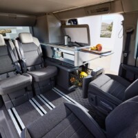 Nouveau California Ocean - Des sièges individuels, coulissants et amovibles (24 kg), remplacent la banquette de la version précédente.