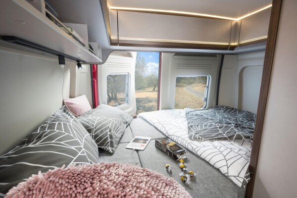 Summit 540. fourgon Pössl Summit 540