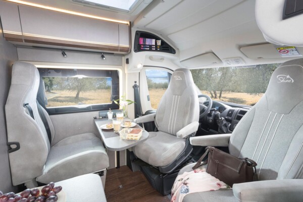 Summit 540 Shine. fourgon Pössl Summit 540 Shine