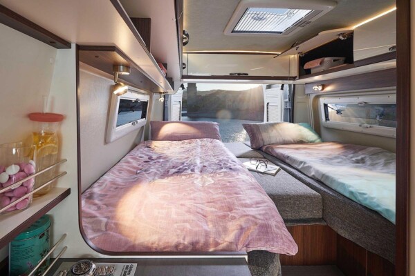 Summit 640. fourgon Pössl Summit 640