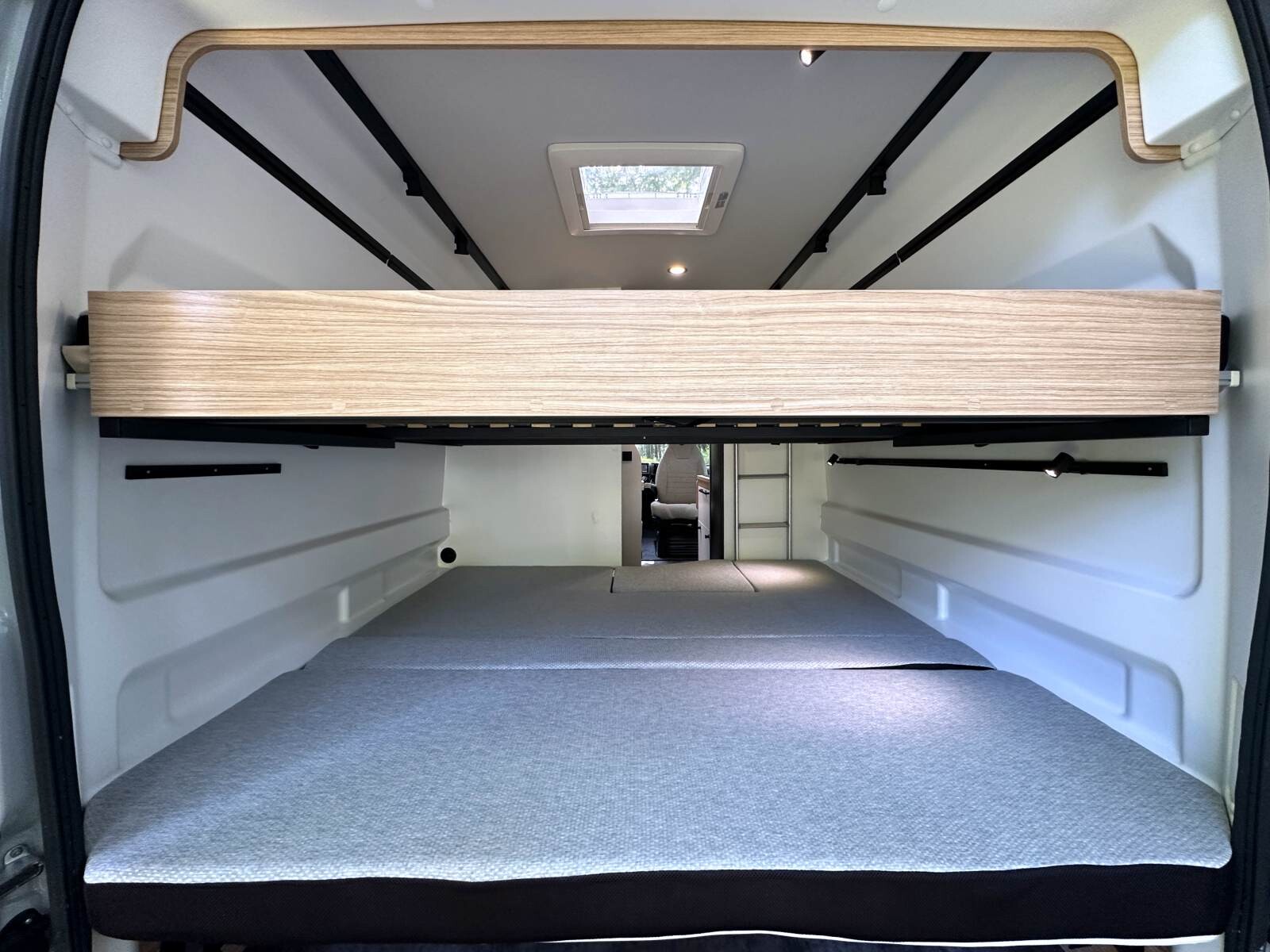 Chaque couchage dispose de 60 cm d'espace en hauteur.