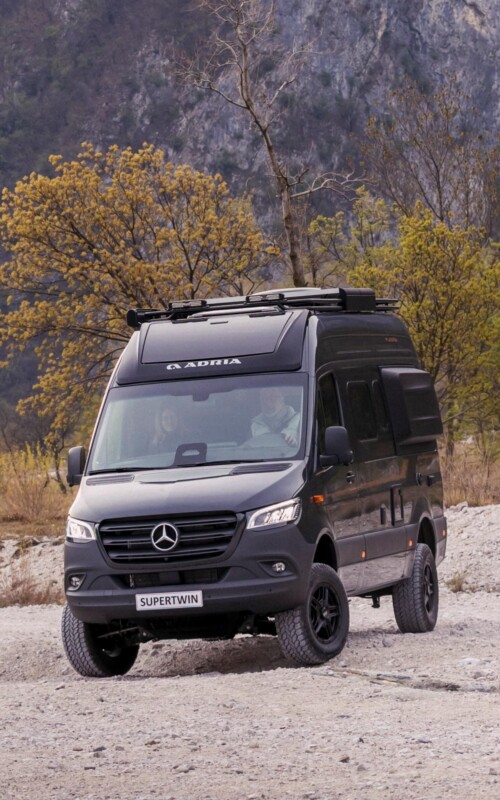 Adria SuperTwin 600 SPB