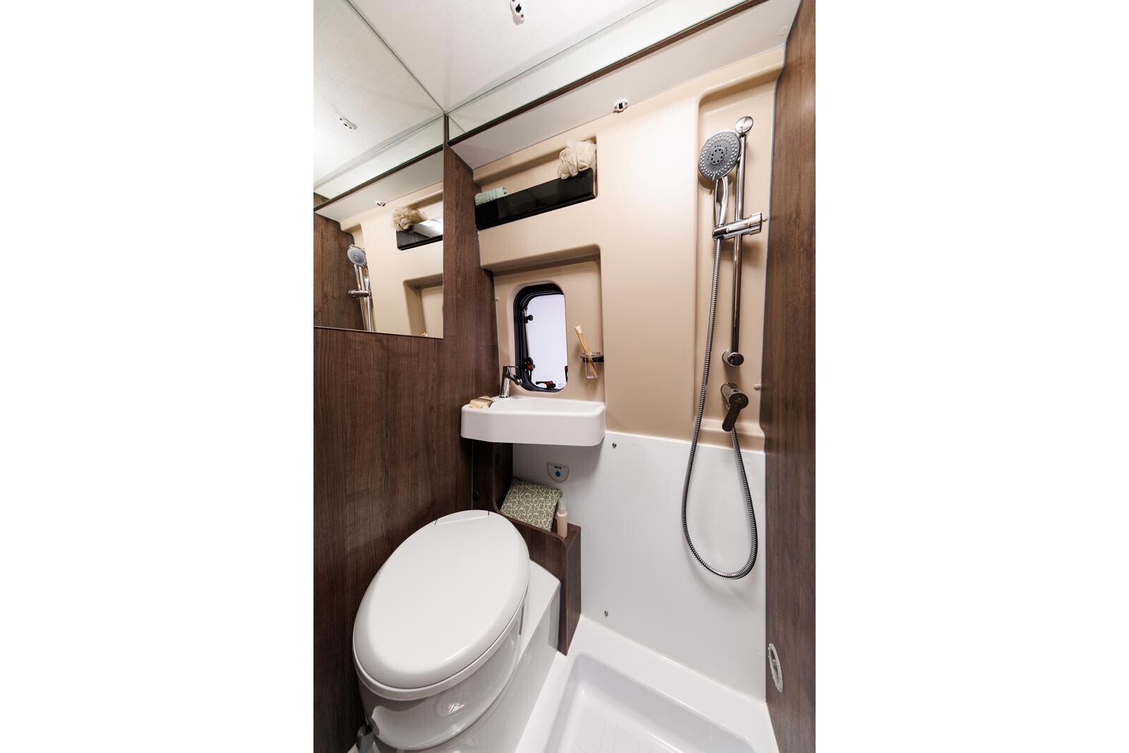 Benimar B160UP cabinet de toilette fourgon Benimar B160UP