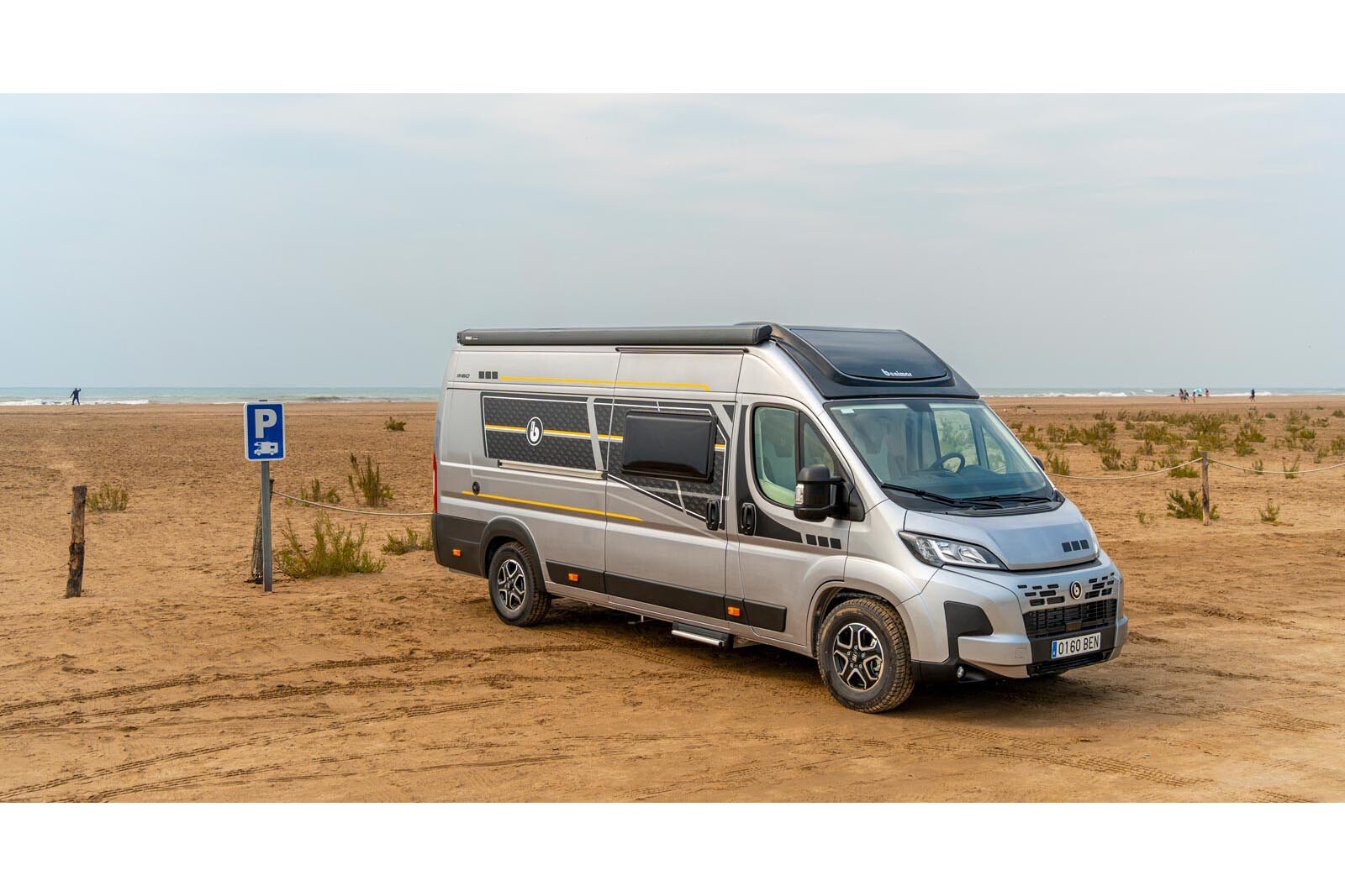 Benimar B160 vue extérieur fourgon Benimar B160