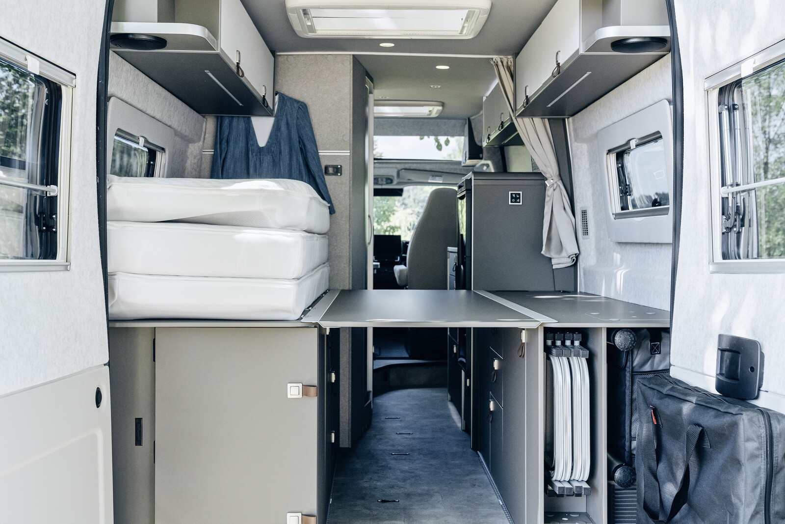 Hymer Yellowstone 640 soute fourgon Hymer Yellowstone 640