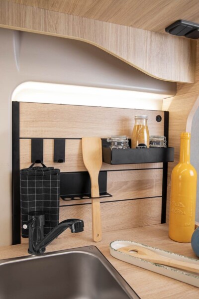 Astucieux éléments de cuisine amovibles fourgon Challenger