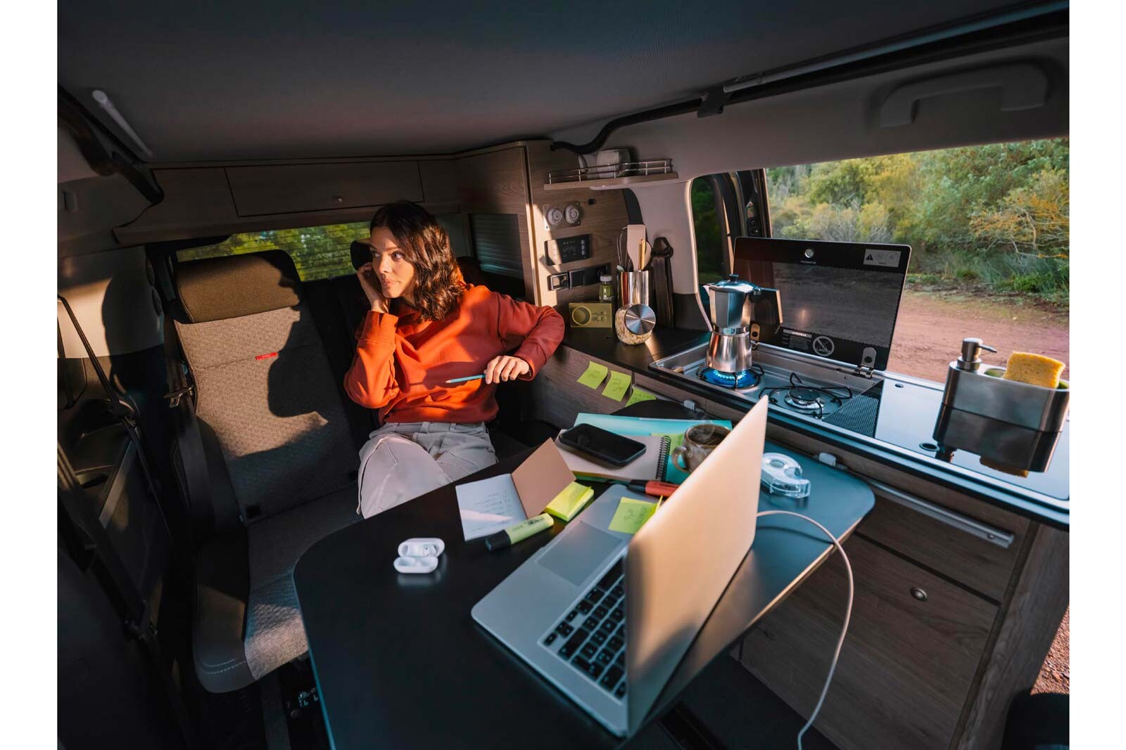 Citroën Holidays. Le Citroën Holidays fait également un parfait bureau mobile.