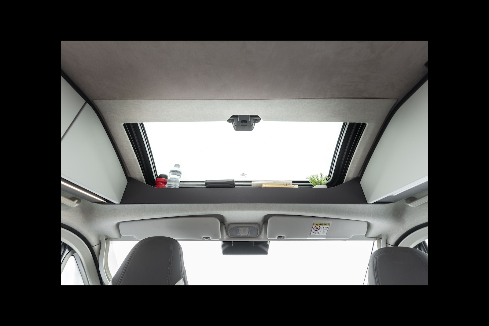 Mobilvetta Karis - lanterneau sky view