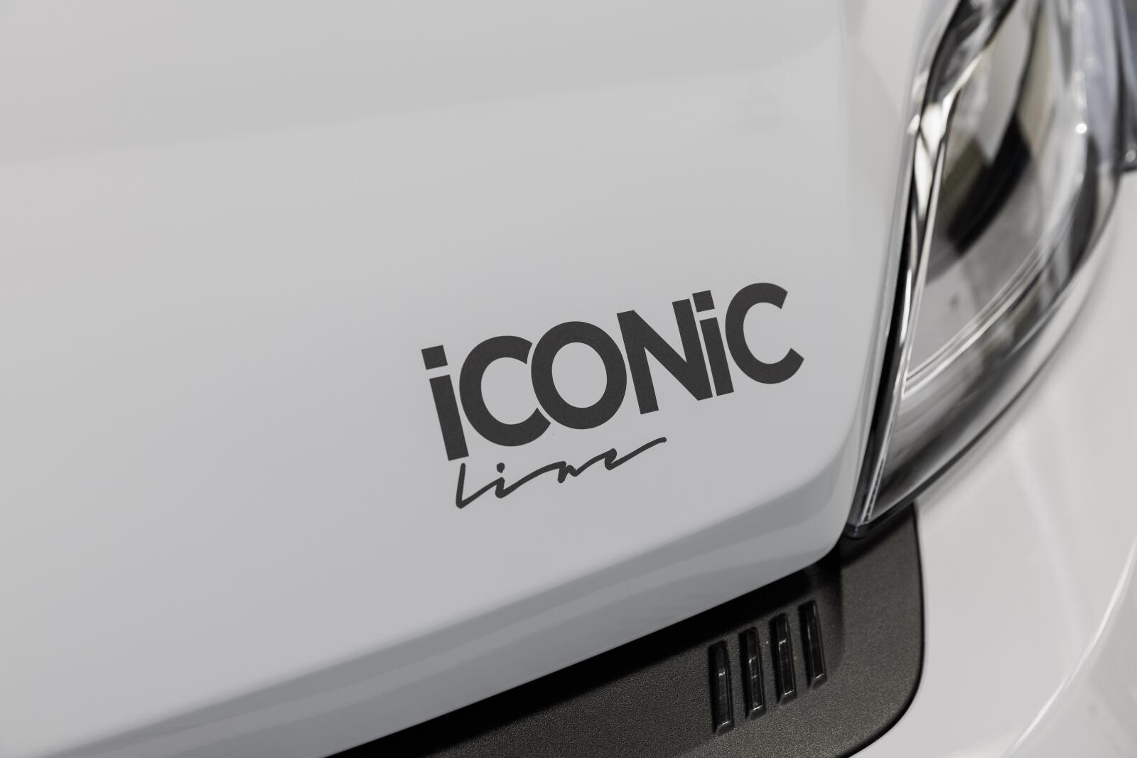 Le pack Iconic Line (option) fait monter d'un cran l'esthétique intérieure...